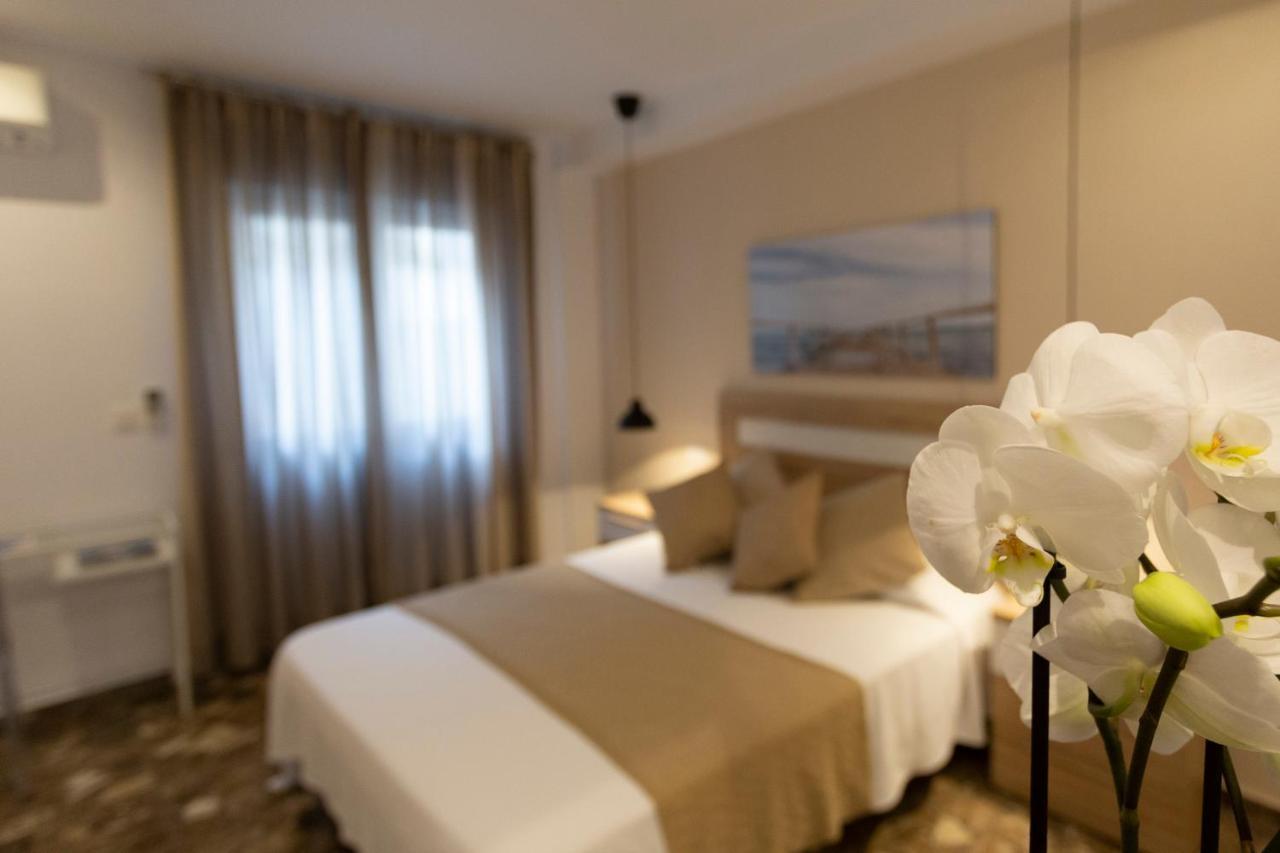 Room Boutique 32 Dénia Exterior foto